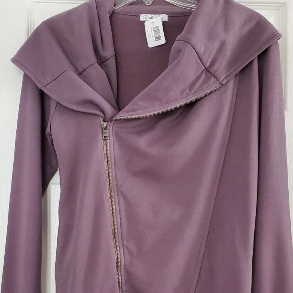 NWT ON THE ROAD ARDEN JACKET GRAPHITE SIZE XS